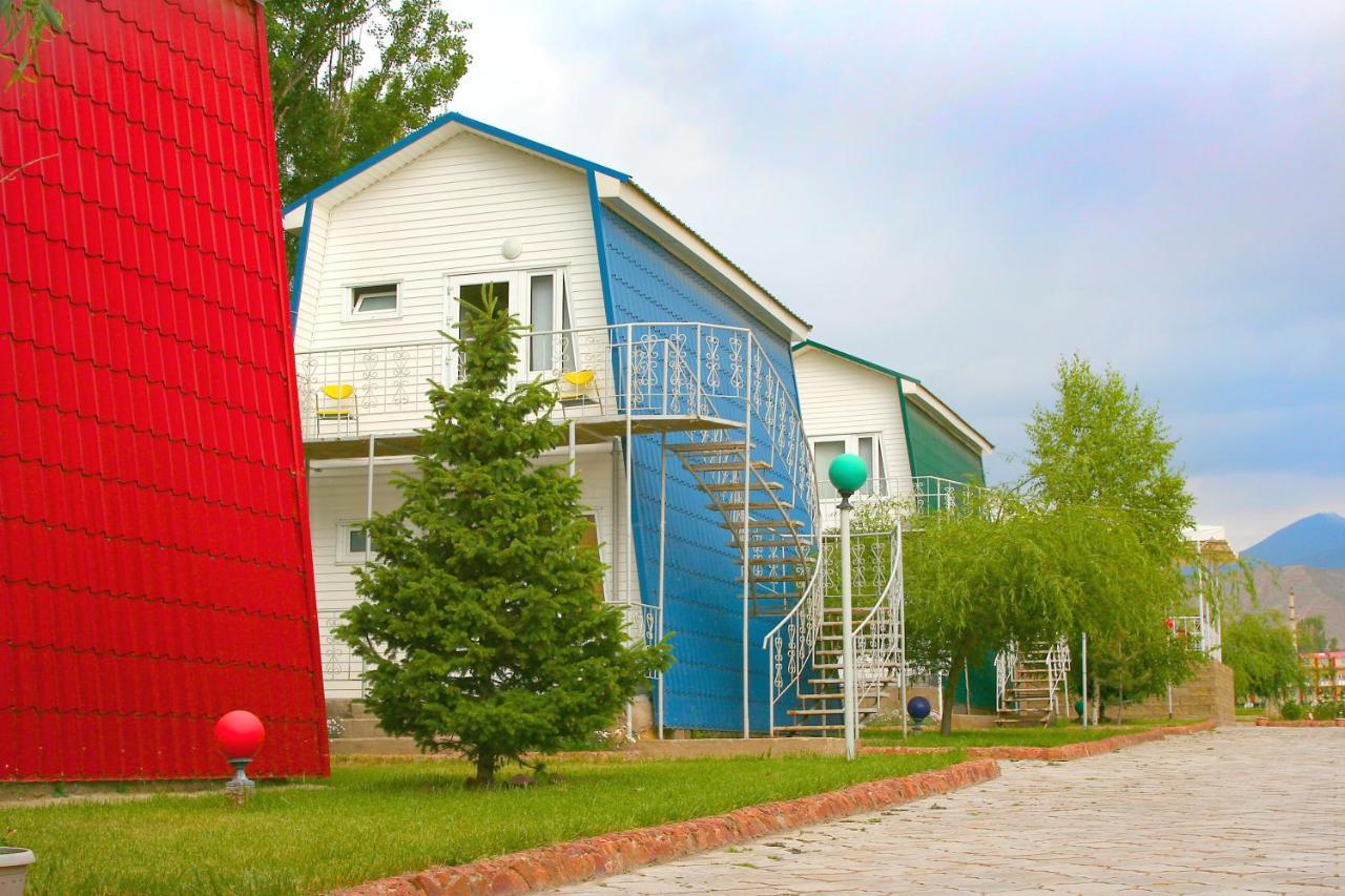 Отель Мармелад Иссык-Куль Bosteri Exterior foto